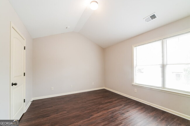 Building Photo - 150 Mount Moriah Rd