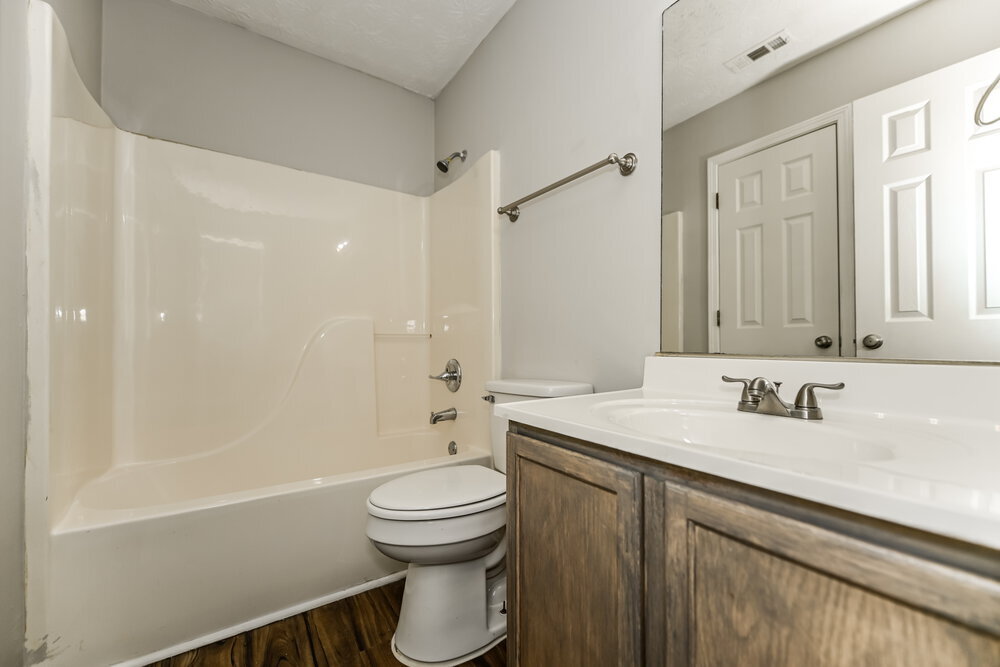 Building Photo - 337 Autumn Lake Dr