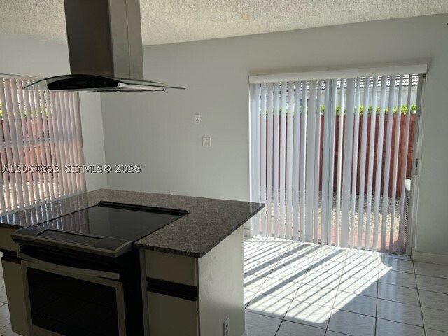 Building Photo - 10957 SW 73rd St