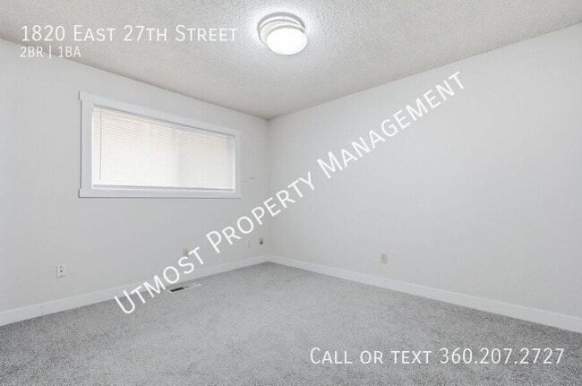 Building Photo - 1820 E 27th St