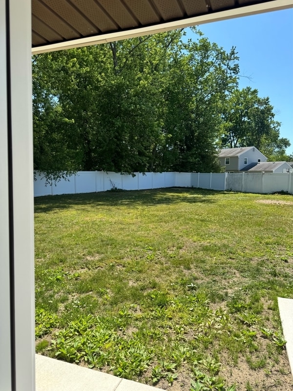 Building Photo - 927 Edgemoor Rd