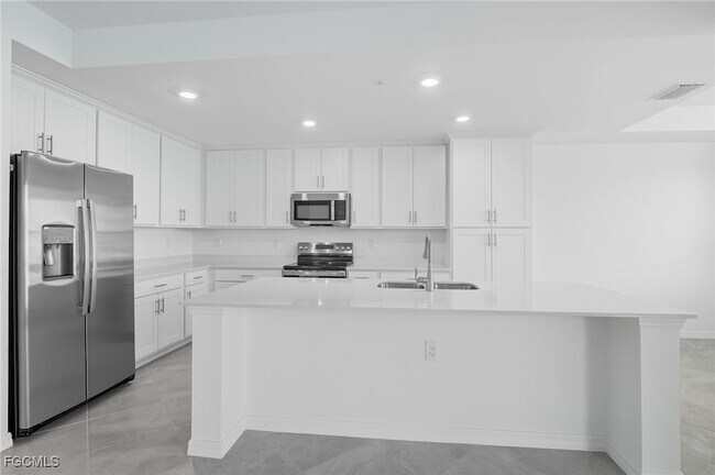 Building Photo - 18451 Copperhead Dr