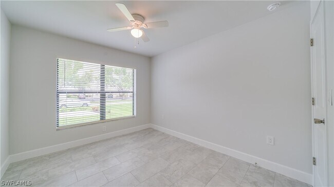 Building Photo - 4606 SW 8th Ct