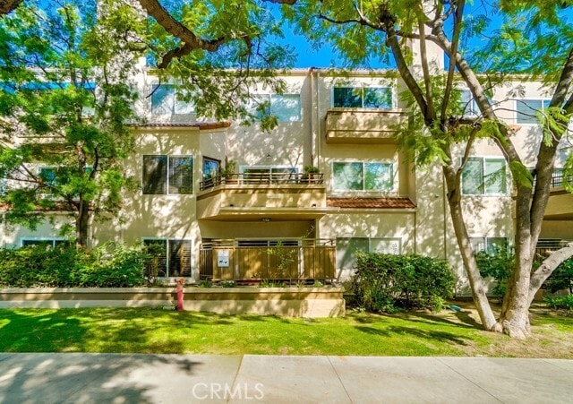 Building Photo - 501 E Del Mar Blvd