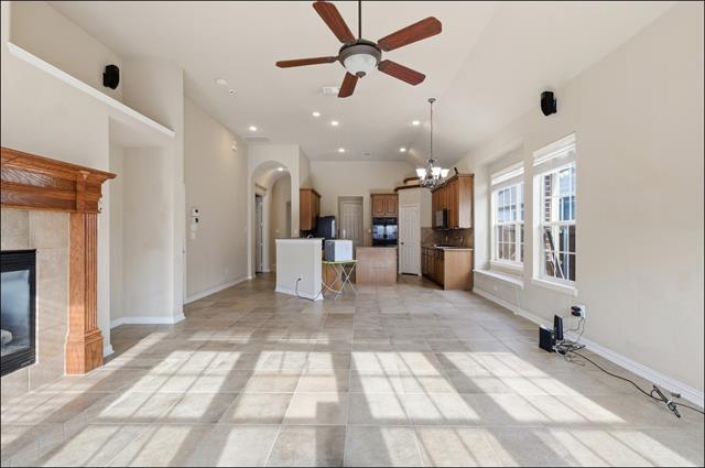 Building Photo - 14775 Holly Leaf Dr