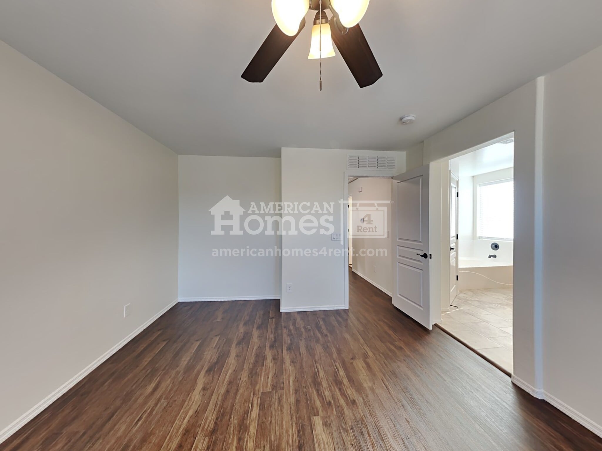 Building Photo - 17238 W Maui Ln