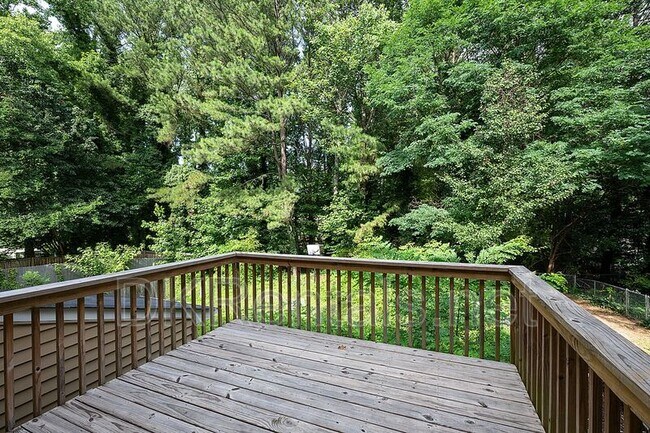 Building Photo - 3538 Kennesaw Station Dr