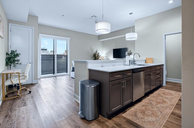 Building Photo - 110 N Boston Ave