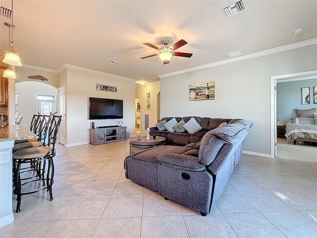 Building Photo - 6467 Willowshire Way