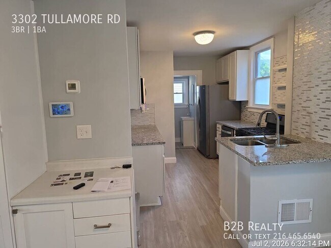 Building Photo - 3302 Tullamore Rd