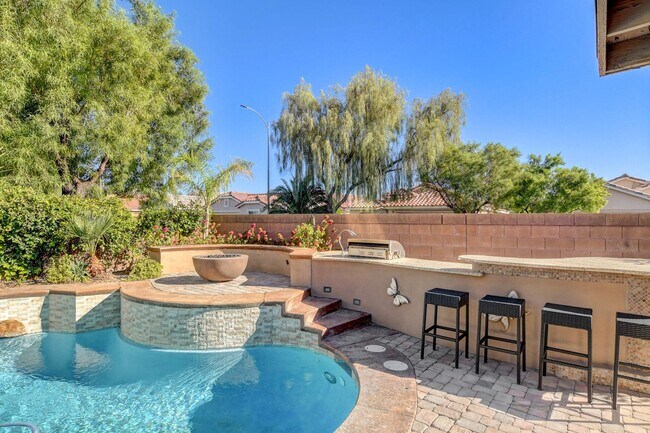 Building Photo - Stunning Aliante Single-Story with Casita ...