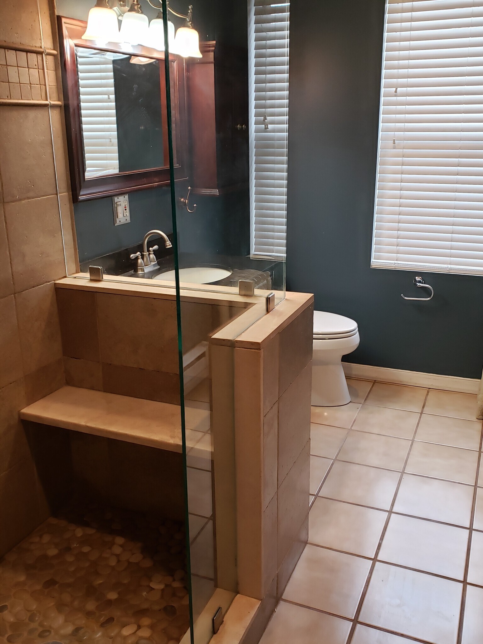 Building Photo - 208 N Penn St