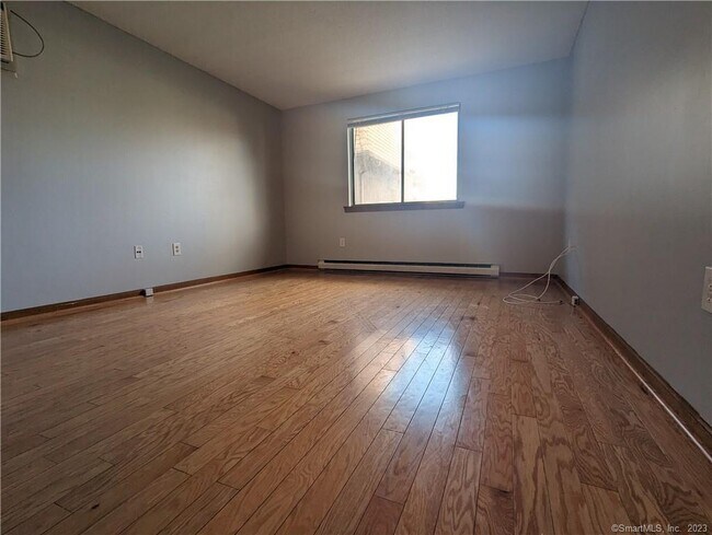 Building Photo - 11 Westgate St