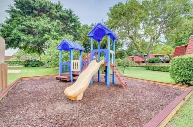 Building Photo - 8122 Severn Dr