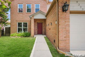 Building Photo - 9323 Bowen Dr