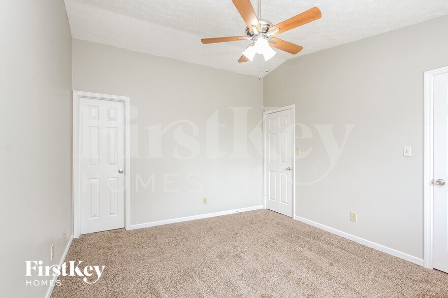 Building Photo - 5344 Traditions Dr