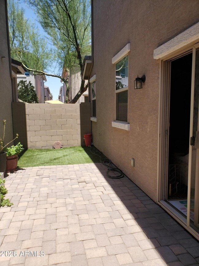 Building Photo - 2644 N 73rd Glen
