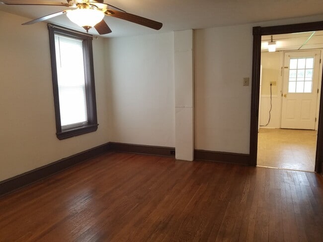 Building Photo - House for Rent in Quincy