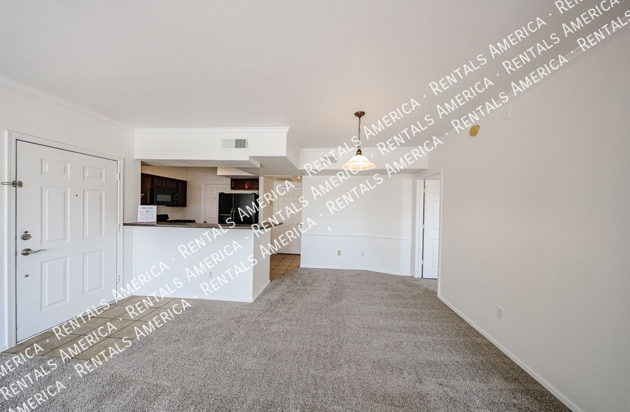 Building Photo - 15095 N Thompson Peak Pkwy
