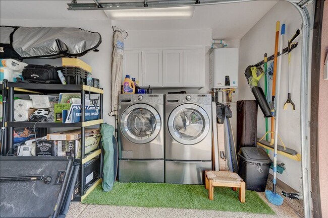 Building Photo - 7608 Camino Aberto