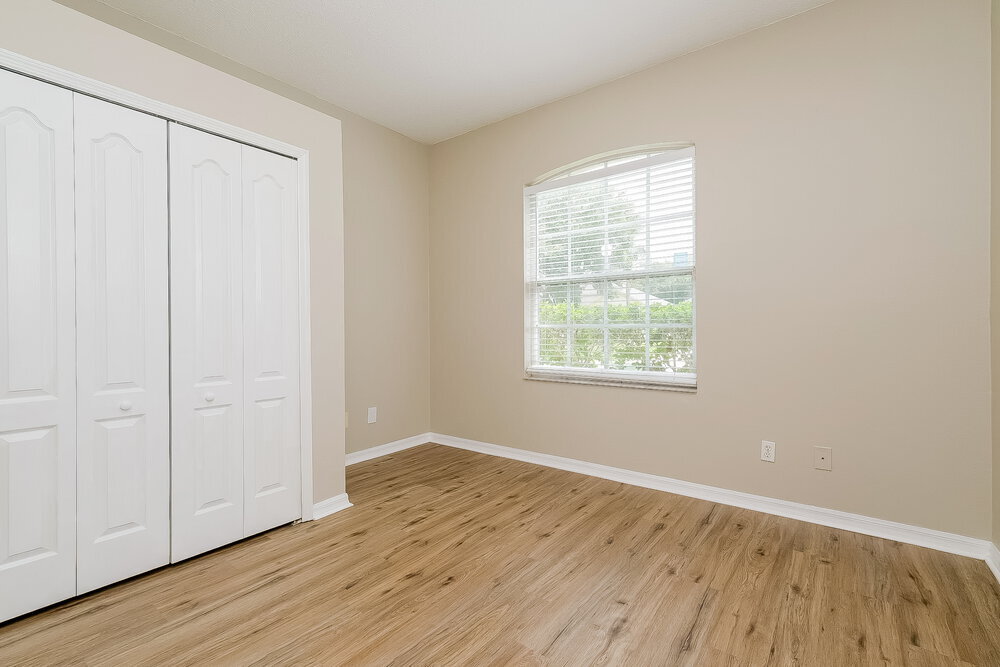 Building Photo - 18211 Hollyhills Way
