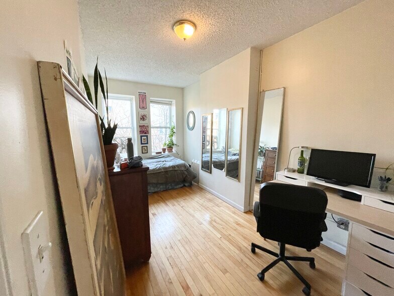 Building Photo - 588 Columbus Ave