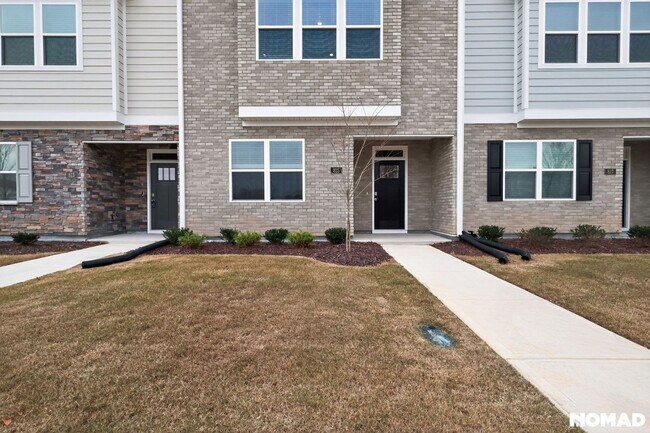 Building Photo - 815 Washington St