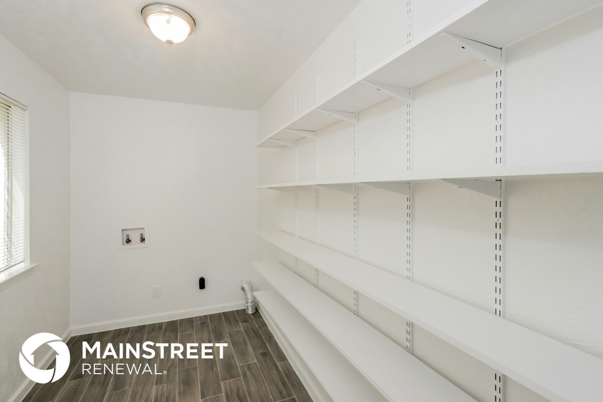 Building Photo - 4504 Via Del Norte