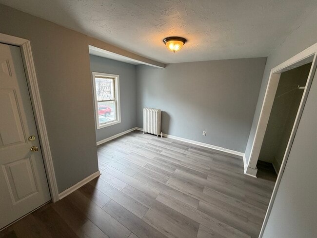 Building Photo - 105 Clarendon St