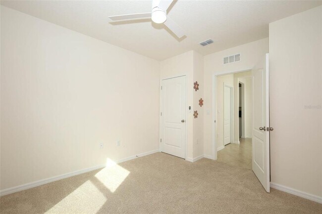 Building Photo - 33417 Affirmed Wy