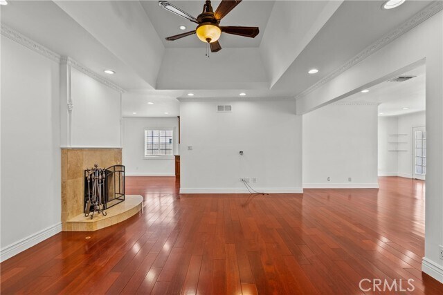 Building Photo - 23036 Burbank Blvd