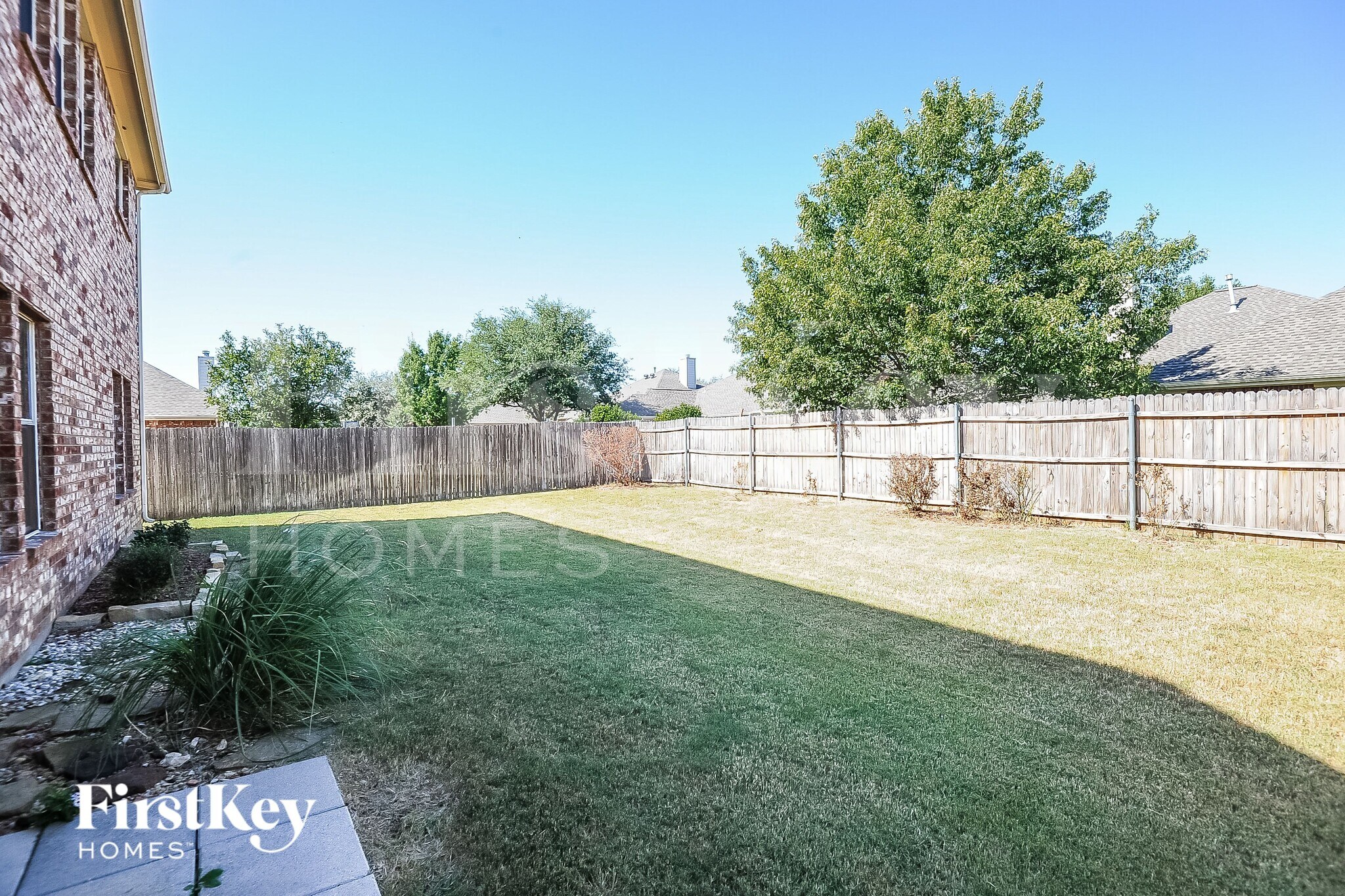 Building Photo - 5108 Parkplace Dr