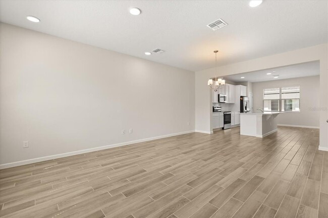 Building Photo - 15351 Burgtheater Dr