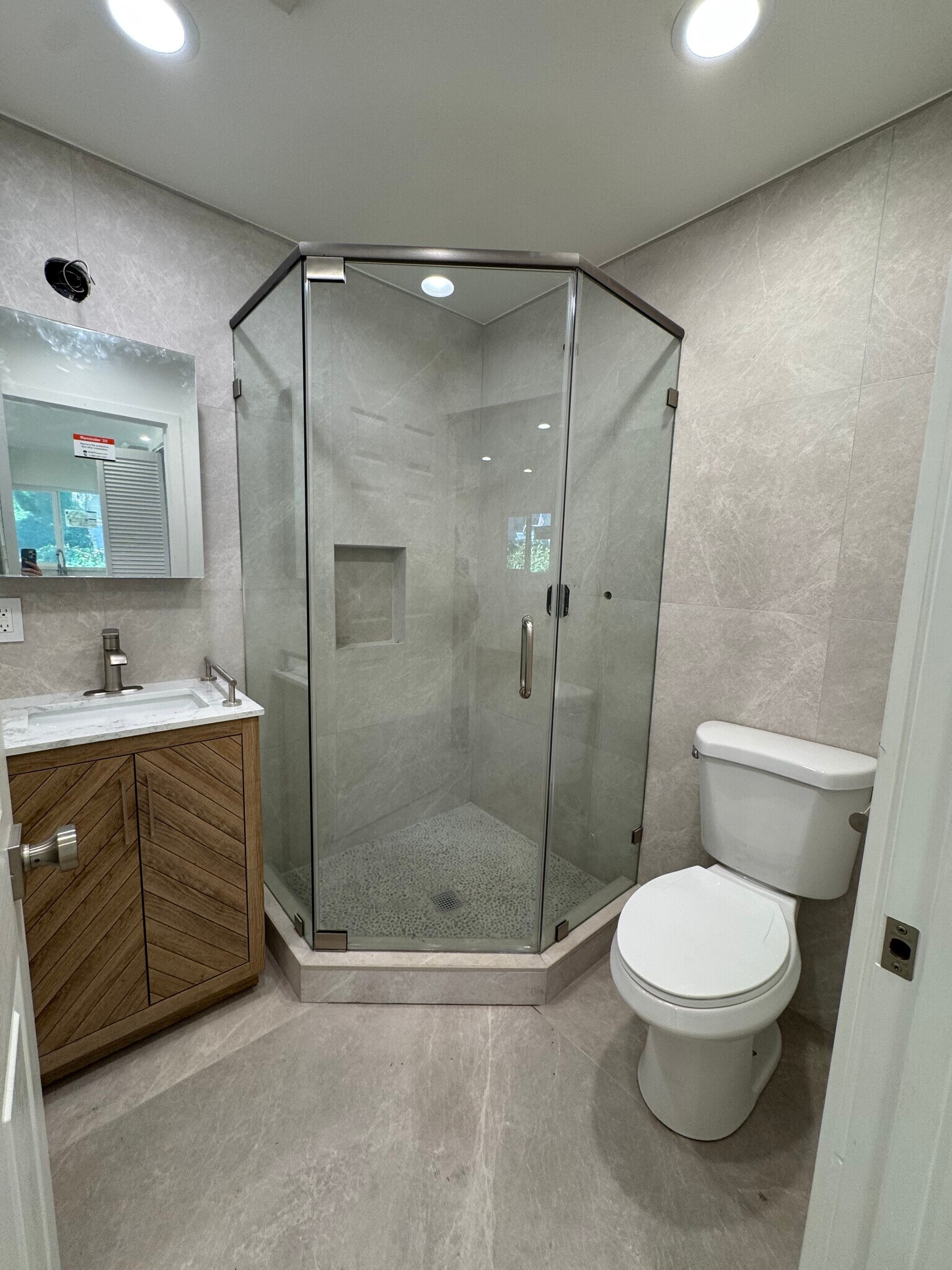 Building Photo - 9809 Creemore Dr