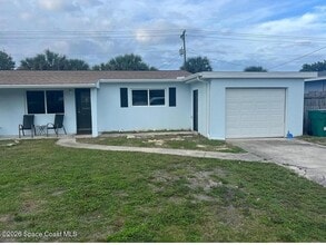 Building Photo - 204 Cassia Blvd
