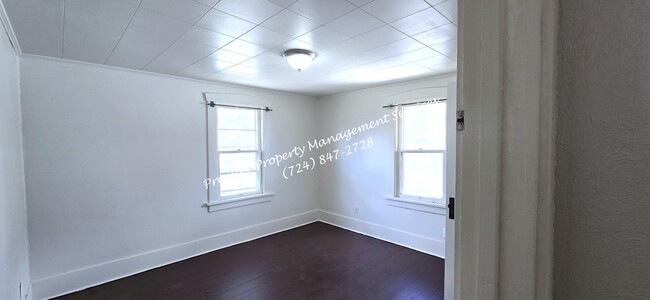 Building Photo - 519 Wengler Ave
