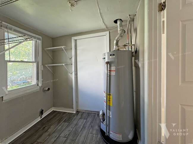 Building Photo - Cozy 2 Bedroom, 1 Bathroom Home in West Sp...