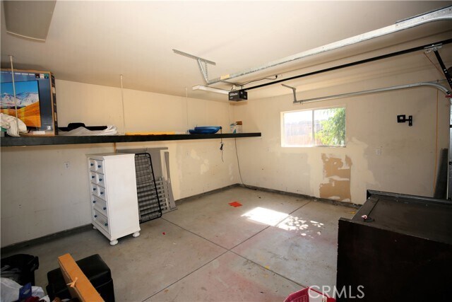 Building Photo - 900 Evert Ct