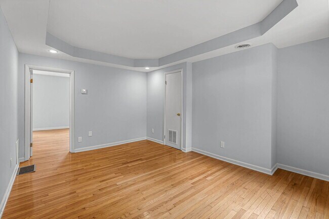 Building Photo - 908 N 4th St