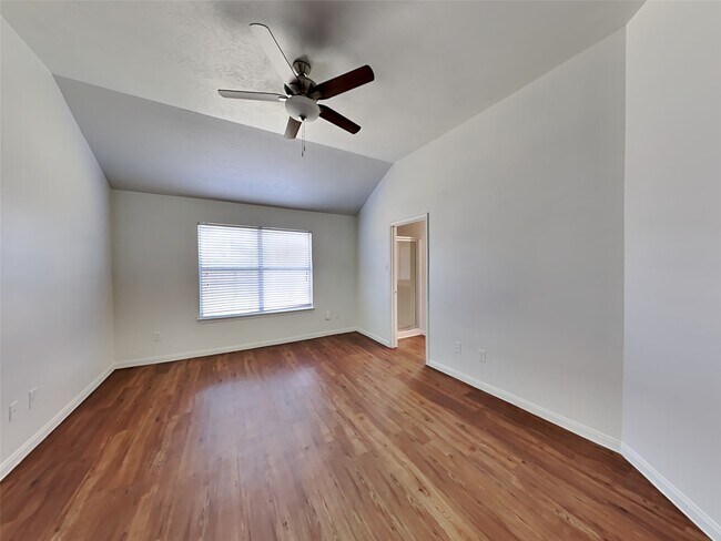 Building Photo - 2322 Steep Pine Tr