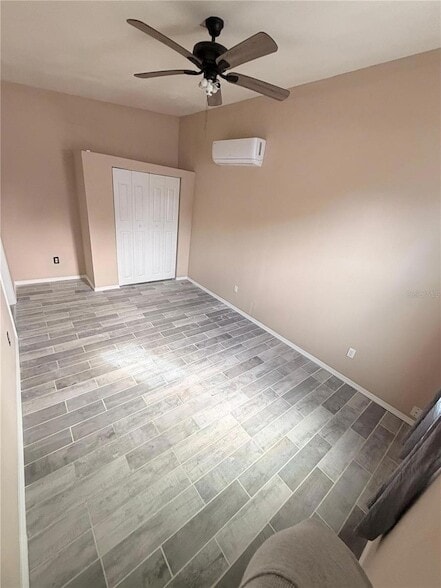 Building Photo - 3719 Meadowbreeze Dr