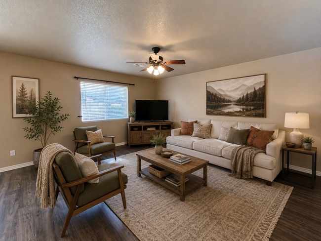 Building Photo - Gorgeous 3 Bedroom Home in Northeast CO Springs!