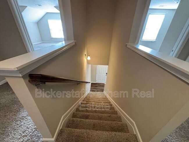 Building Photo - 159 Gregory Pl