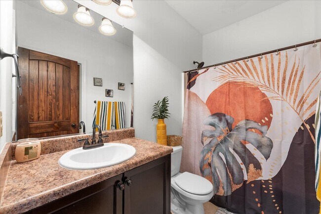 Building Photo - 5307 Bull St