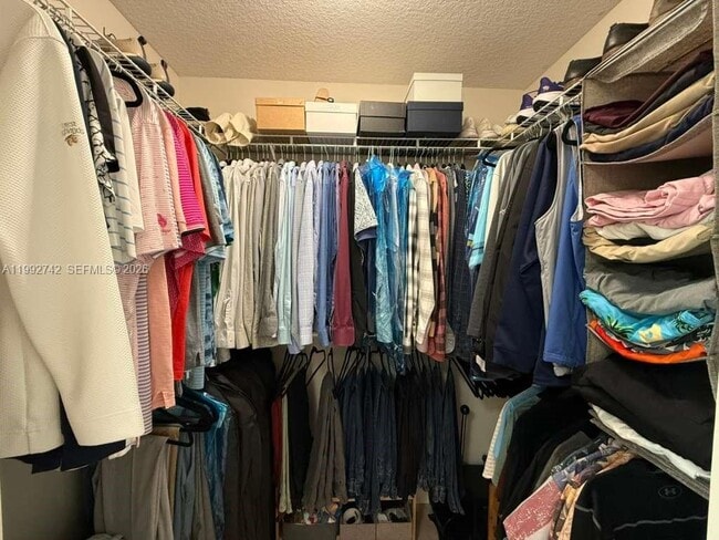 Building Photo - 41 SE 5th St