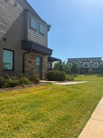Building Photo - 800 Bandera Ct