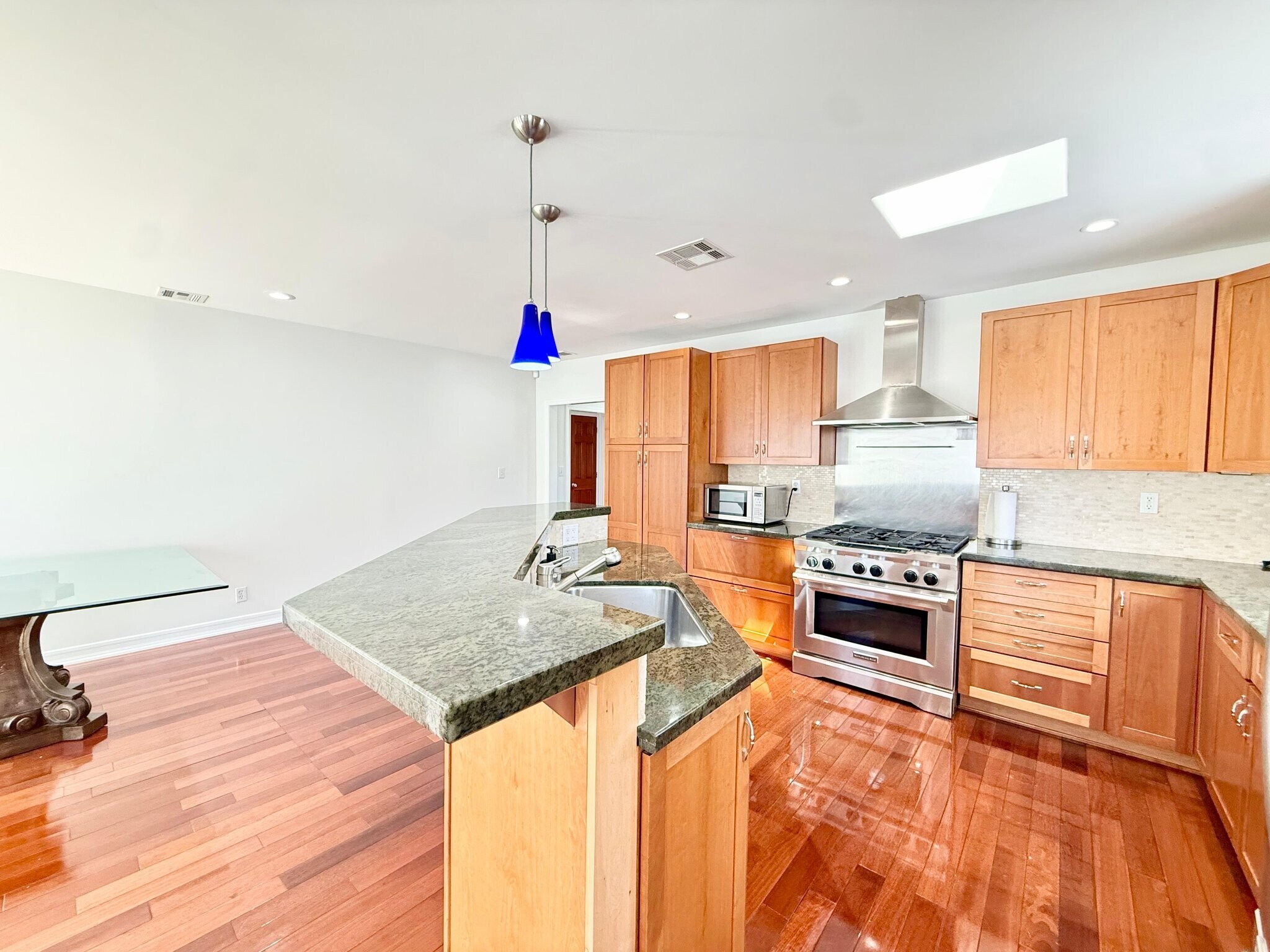 Building Photo - 5639 Natick Ave