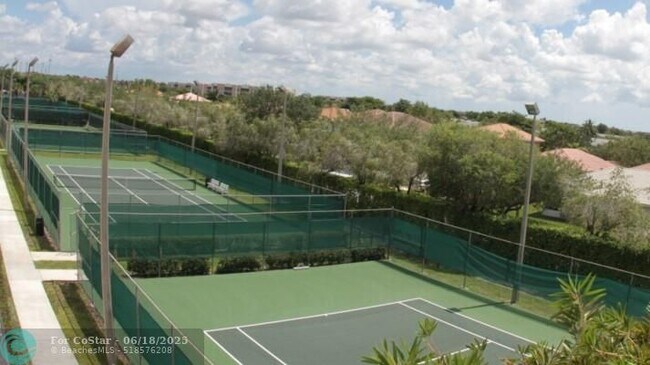 Building Photo - 9537 Weldon Cir