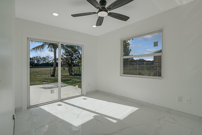 Building Photo - 23417 Liberty Bell Terrace