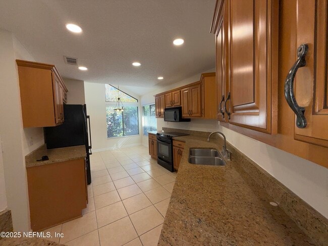 Building Photo - 47 Turtleback Trail